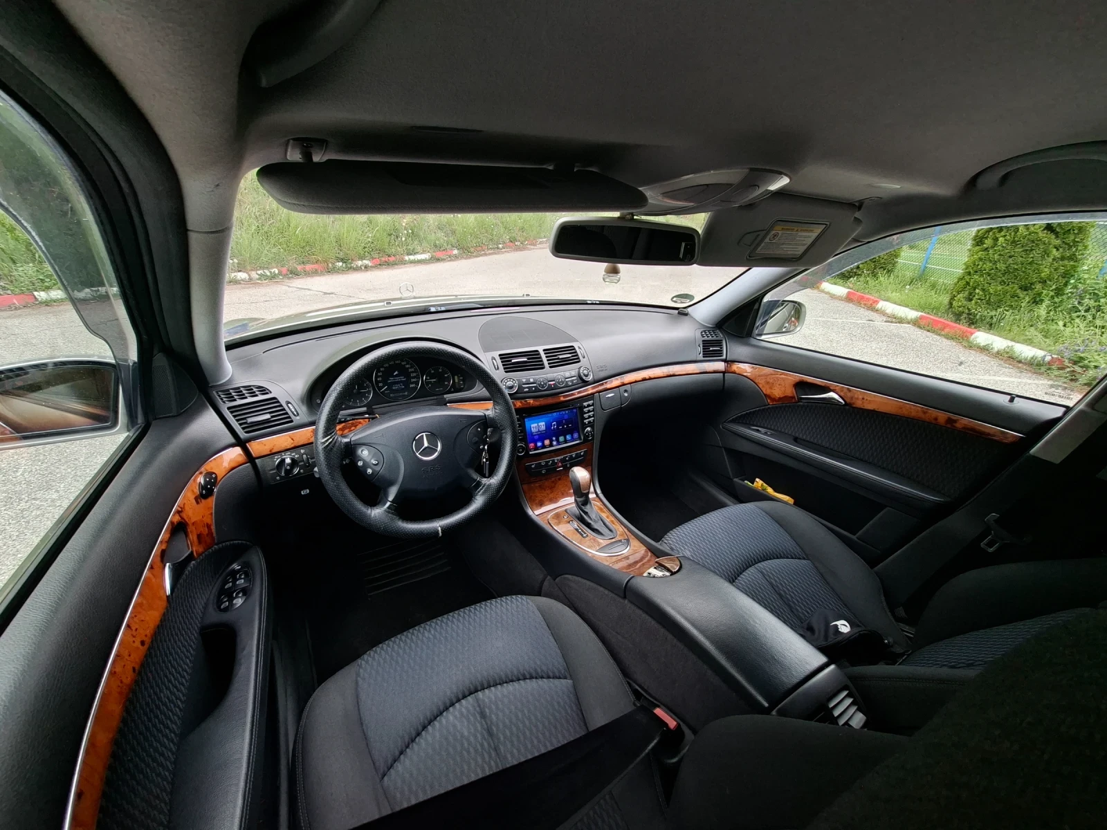 Mercedes-Benz E 270, снимка 14 - Автомобили и джипове - 55252020