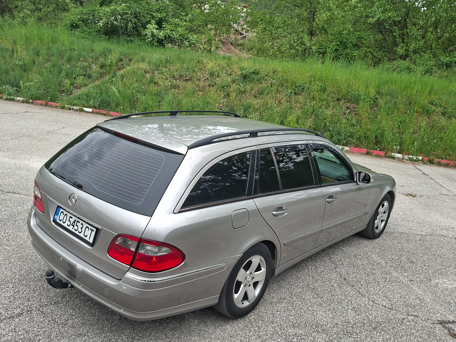 Mercedes-Benz E 270, снимка 8 - Автомобили и джипове - 55252020