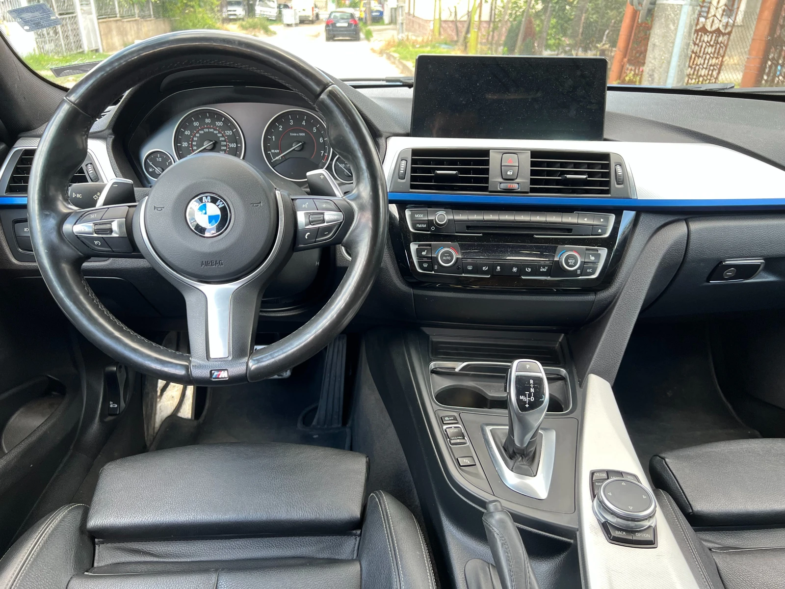 BMW 328 328 LCI, снимка 9 - Автомобили и джипове - 55386936