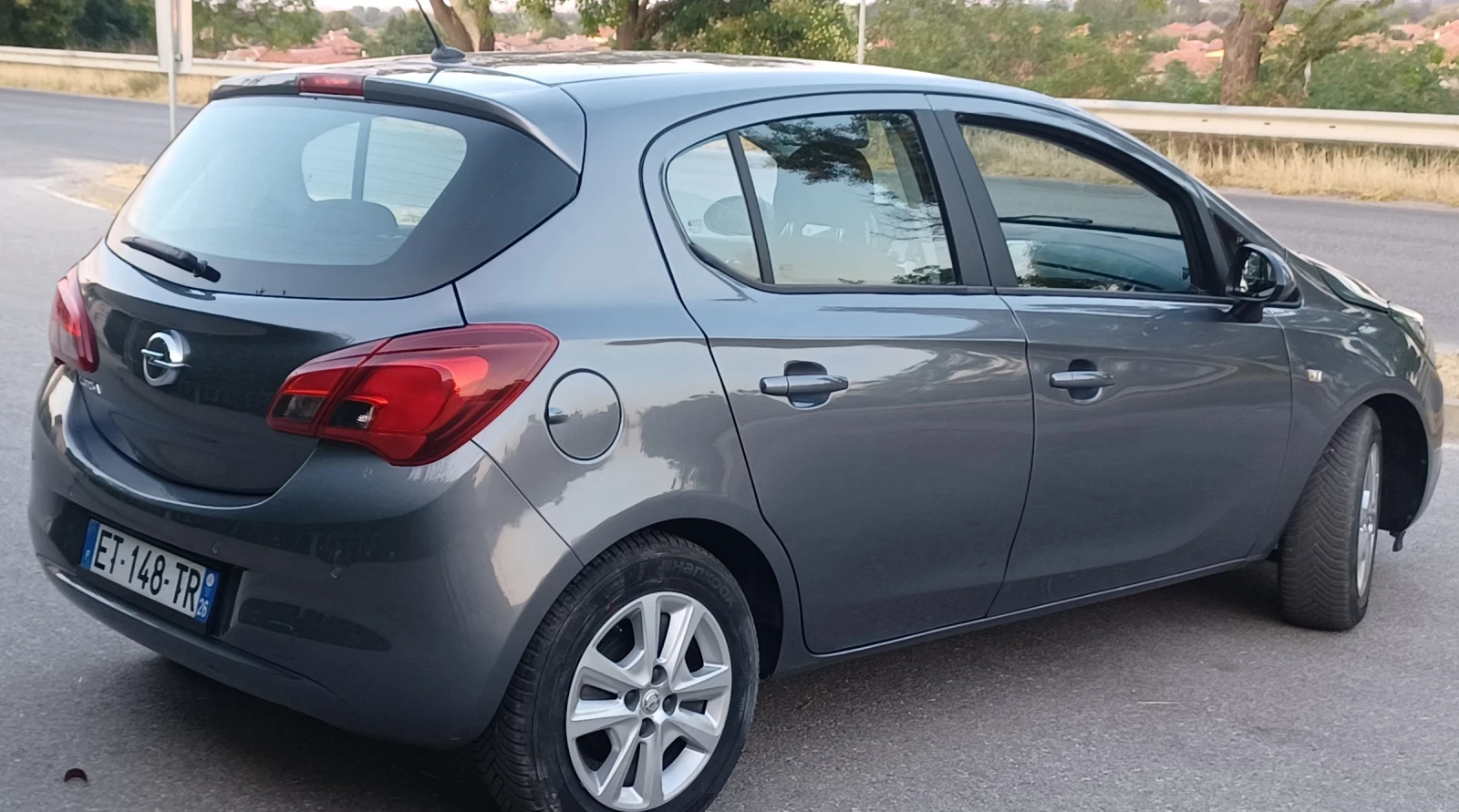 Opel Corsa 1.4 Бензин , снимка 2 - Автомобили и джипове - 55645324
