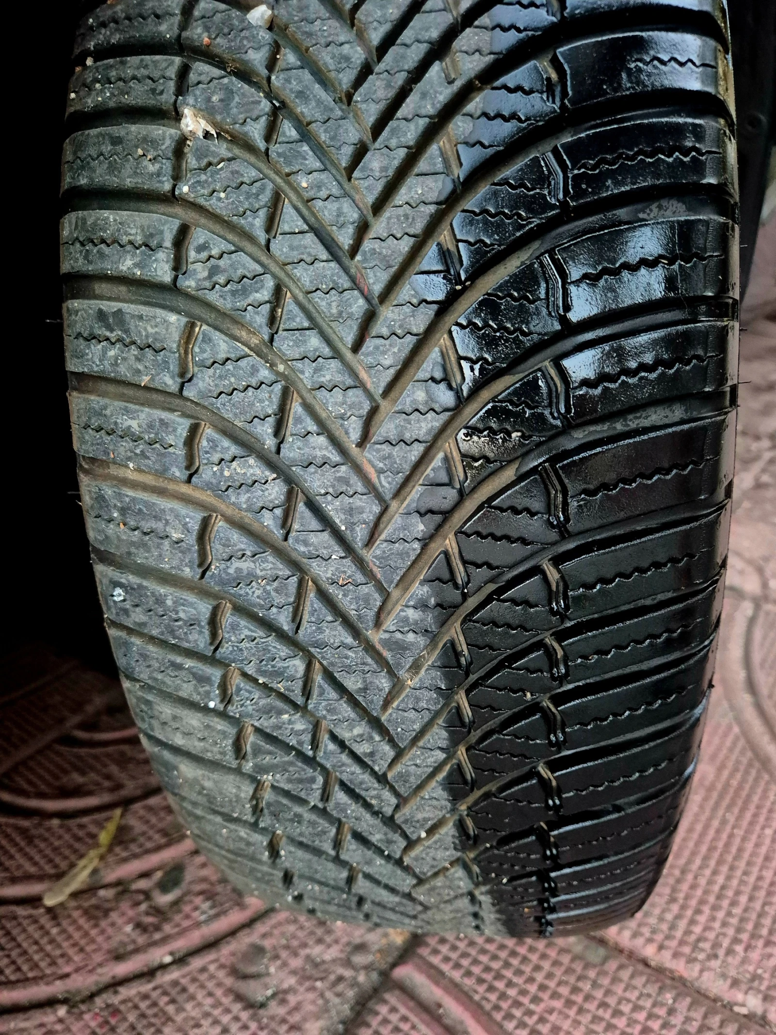 Toyota Auris 1.6i-нави-6speed-верига-japan, снимка 17 - Автомобили и джипове - 55676791
