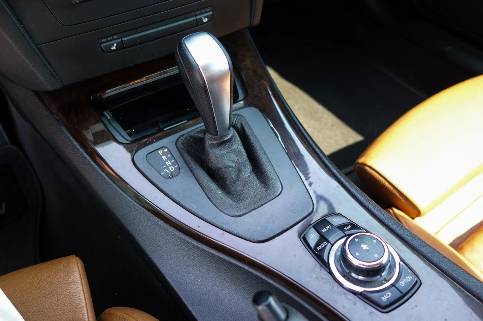 BMW 335 * MHD Stage 2* 3.0L Twin Turbo Inline-6* , снимка 14 - Автомобили и джипове - 55727945