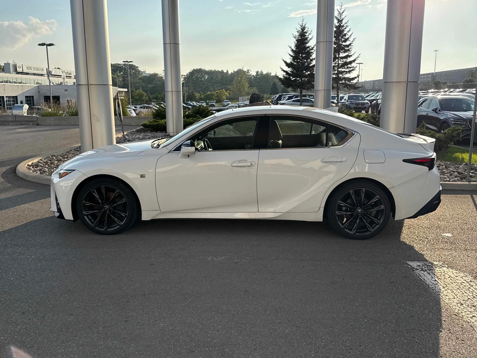 Lexus IS * 300 AWD * CARFAX * ����� �� �����������  | Mobile.bg � ����������� 14