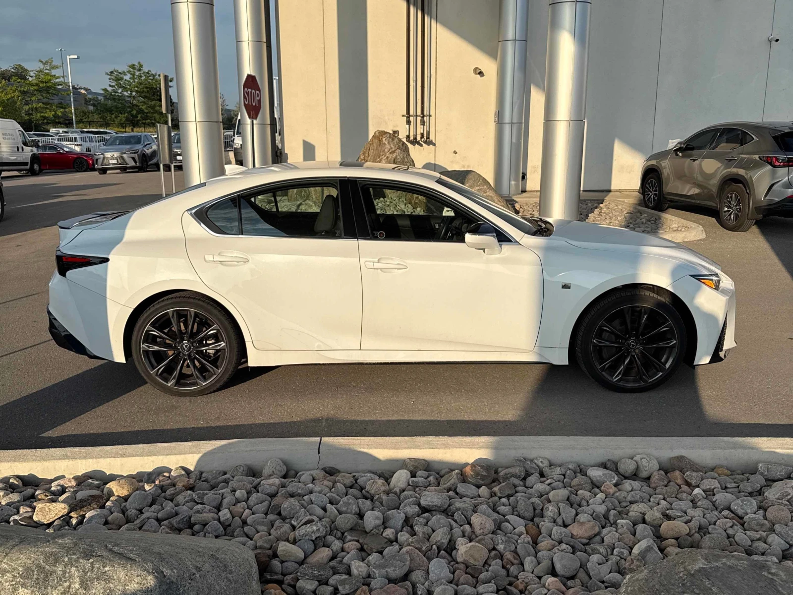 Lexus IS * 300 AWD * CARFAX * ����� �� �����������  | Mobile.bg � ����������� 15