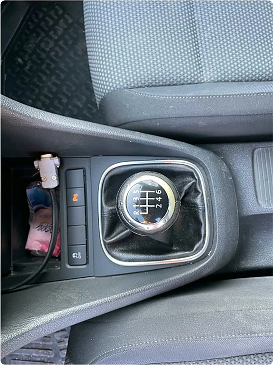 VW Golf Comfortline, снимка 8 - Автомобили и джипове - 56504632