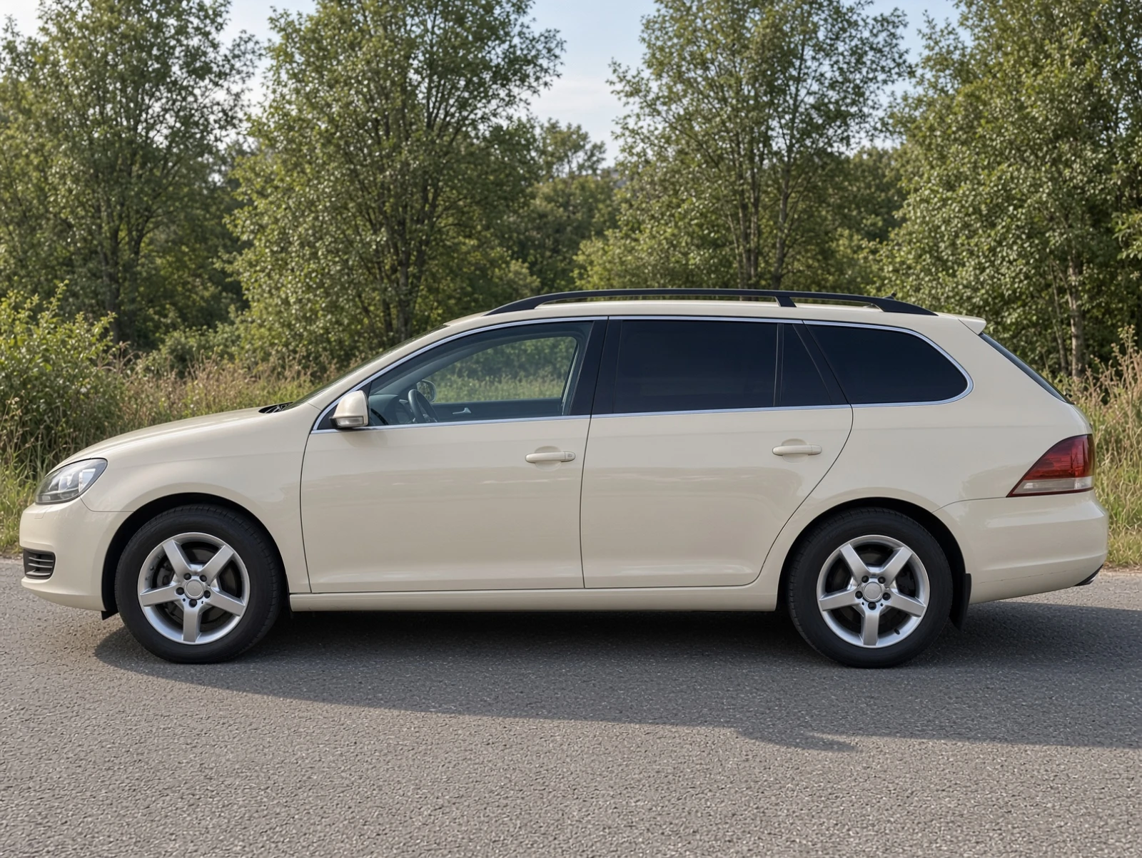 VW Golf Comfortline 4х4, снимка 3 - Автомобили и джипове - 56504632