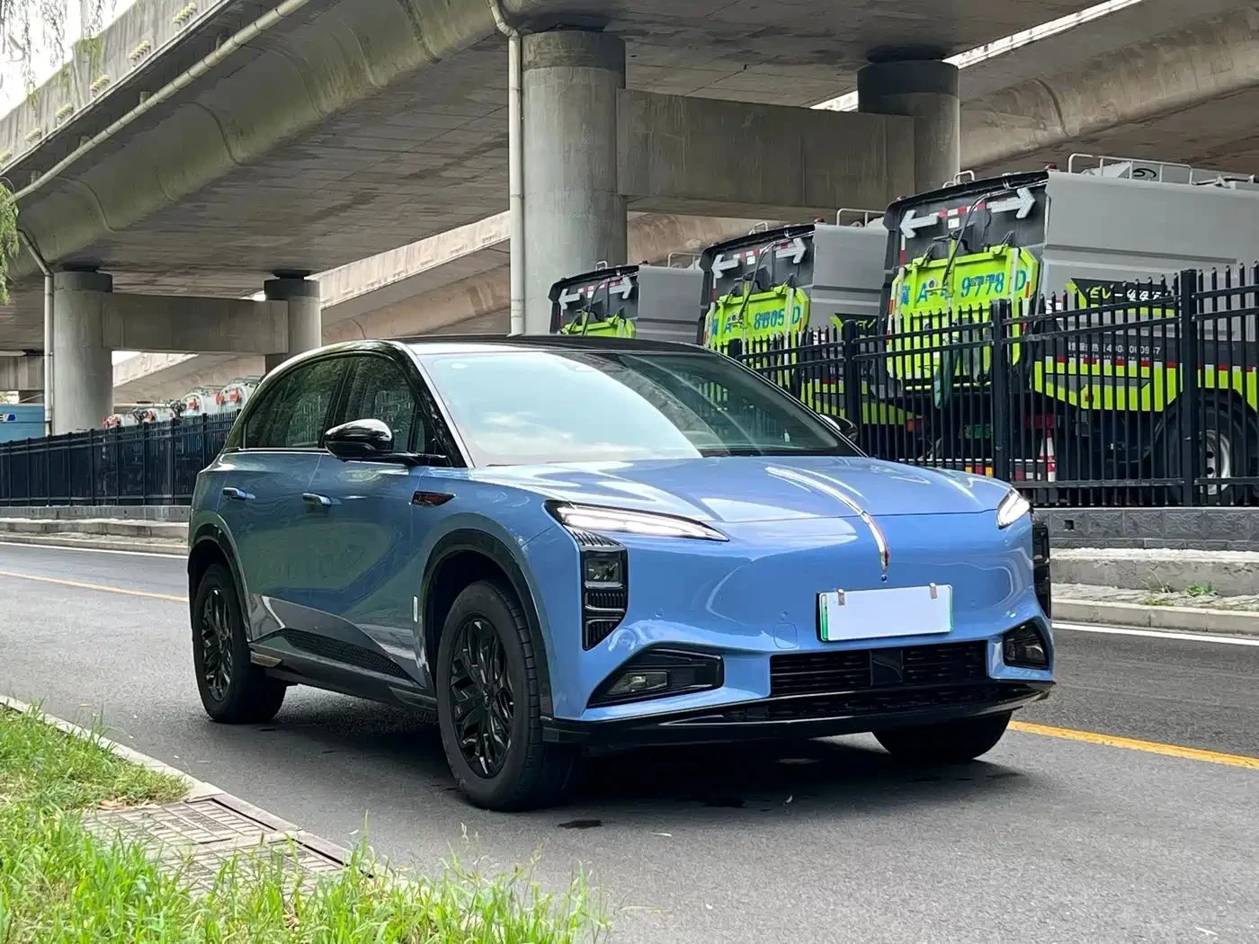 HongQi H9 | Mobile.bg � ����������� 3