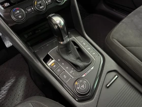 VW Tiguan 2.0 TDI DSG 4MOTION - DIGITAL - НАПЪЛНО ОБСЛУЖЕН, снимка 13