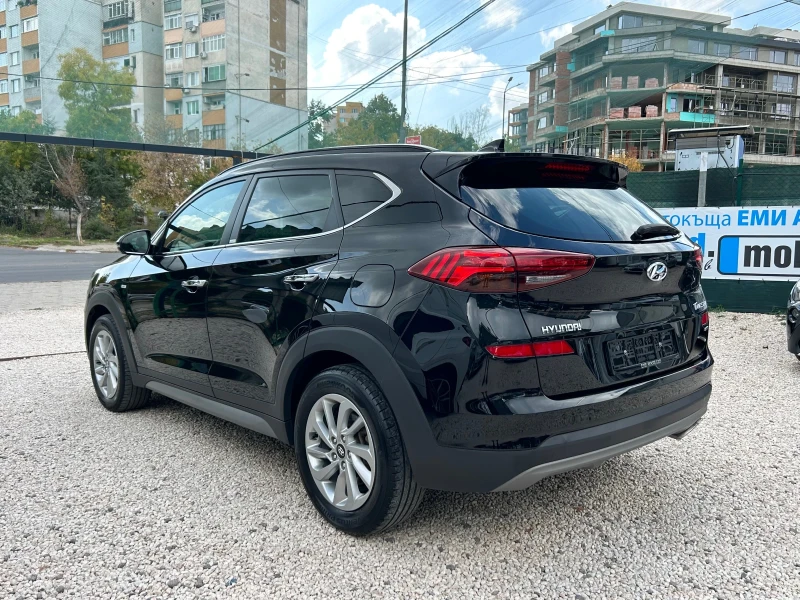 Hyundai Tucson, снимка 4 - Автомобили и джипове - 52076898