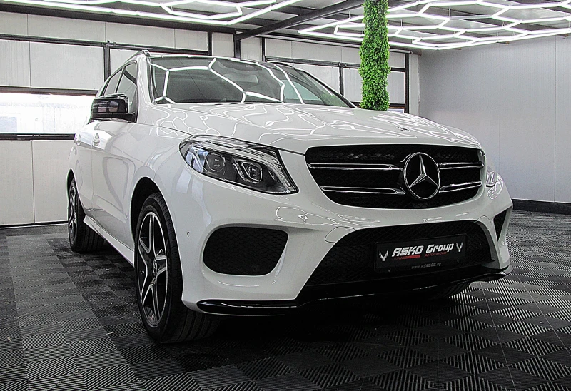 Mercedes-Benz GLE 350 PANORAMA/AMG-line/9gt/PODGREV/СОБСТВЕН ЛИЗИНГ, снимка 3 - Автомобили и джипове - 53167485