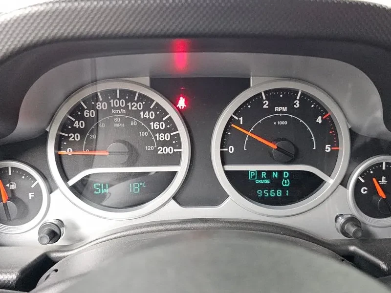 Jeep Wrangler (Jk) 2.8 Diesel Rubicon 4-Door, снимка 8 - Автомобили и джипове - 55264141