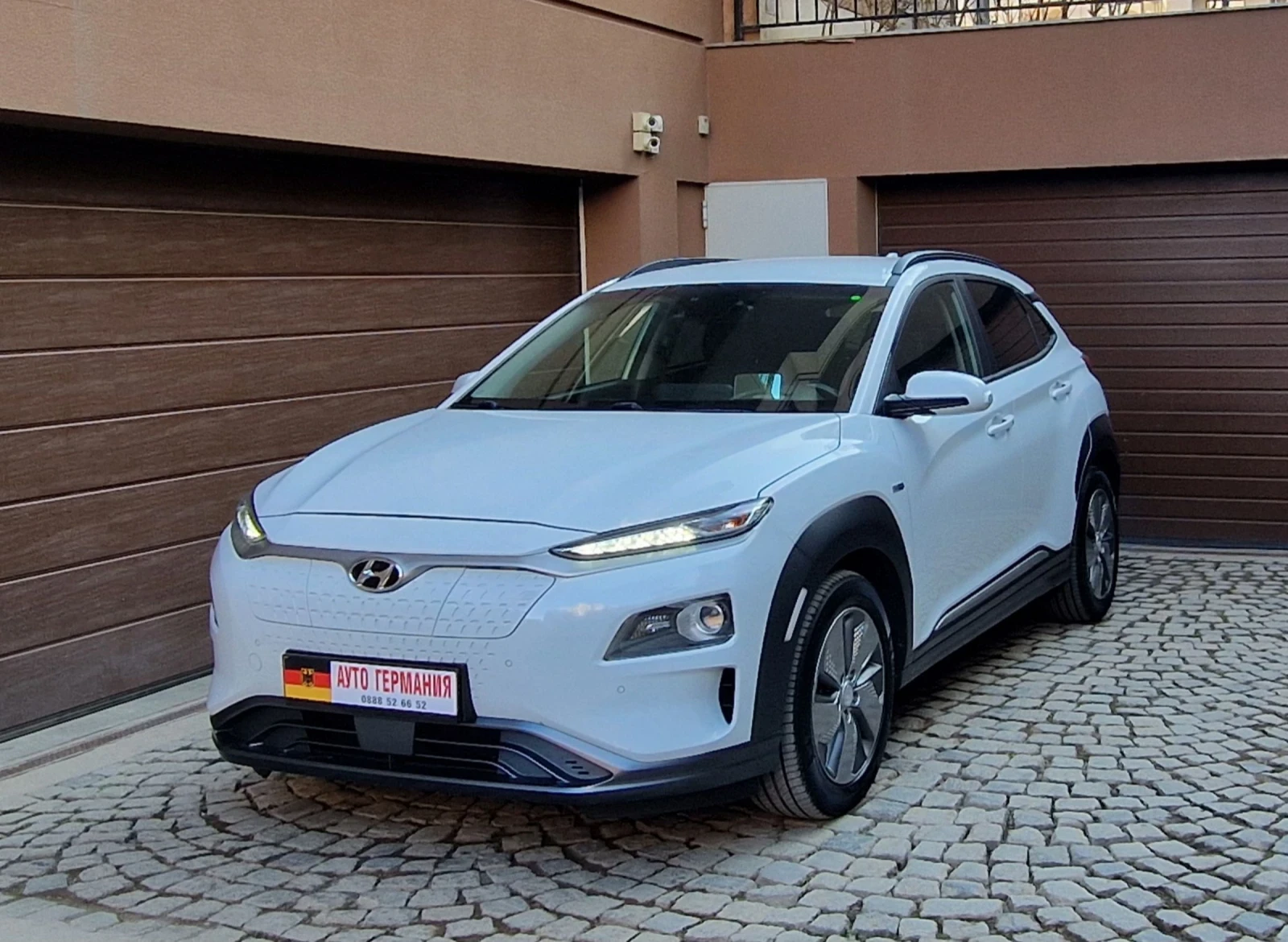 Hyundai Kona 64KWh/Premium/SOH95.6% - изображение 6
