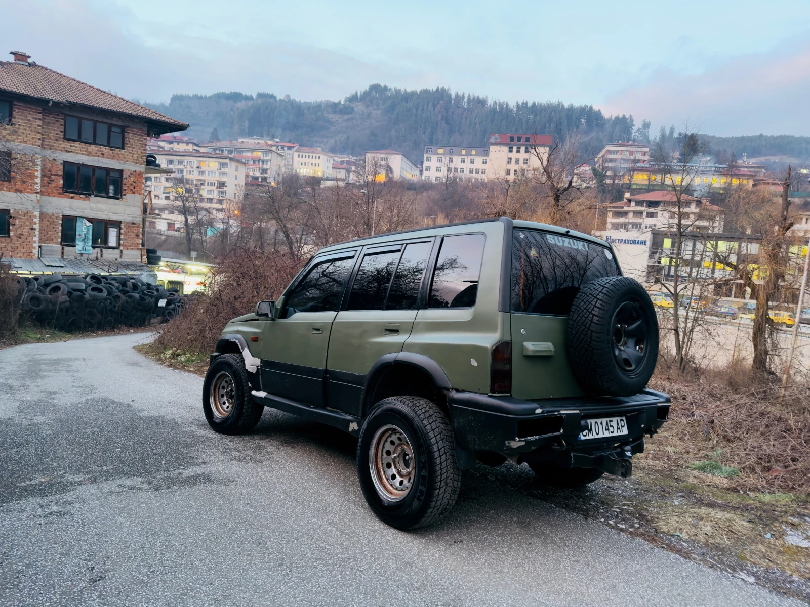 Suzuki Vitara 2.0 v6 - изображение 3