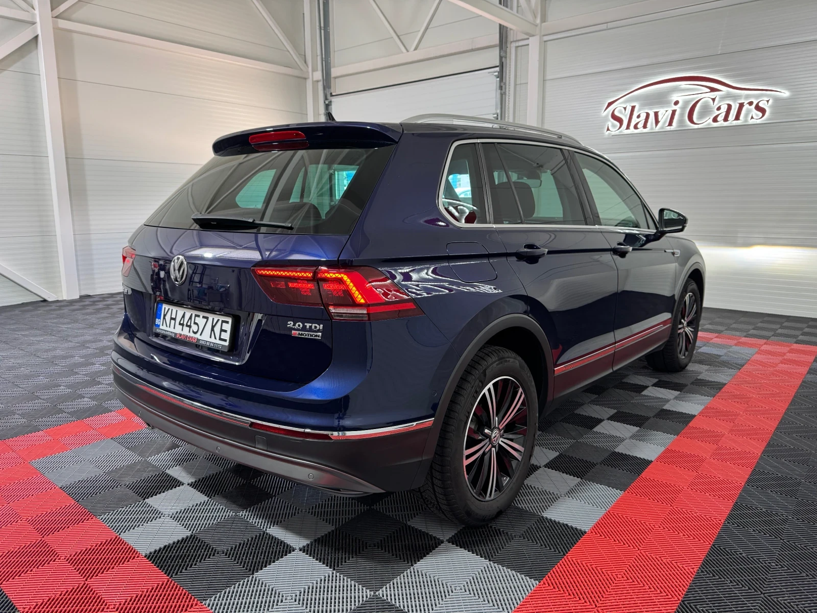 VW Tiguan 2.0 TDI DSG 4MOTION - DIGITAL - НАПЪЛНО ОБСЛУЖЕН, снимка 6 - Автомобили и джипове - 54628245