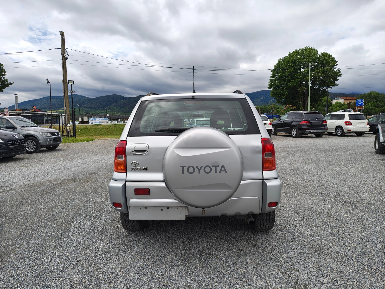 Toyota Rav4 2.0 D4D, снимка 5 - Автомобили и джипове - 54880248