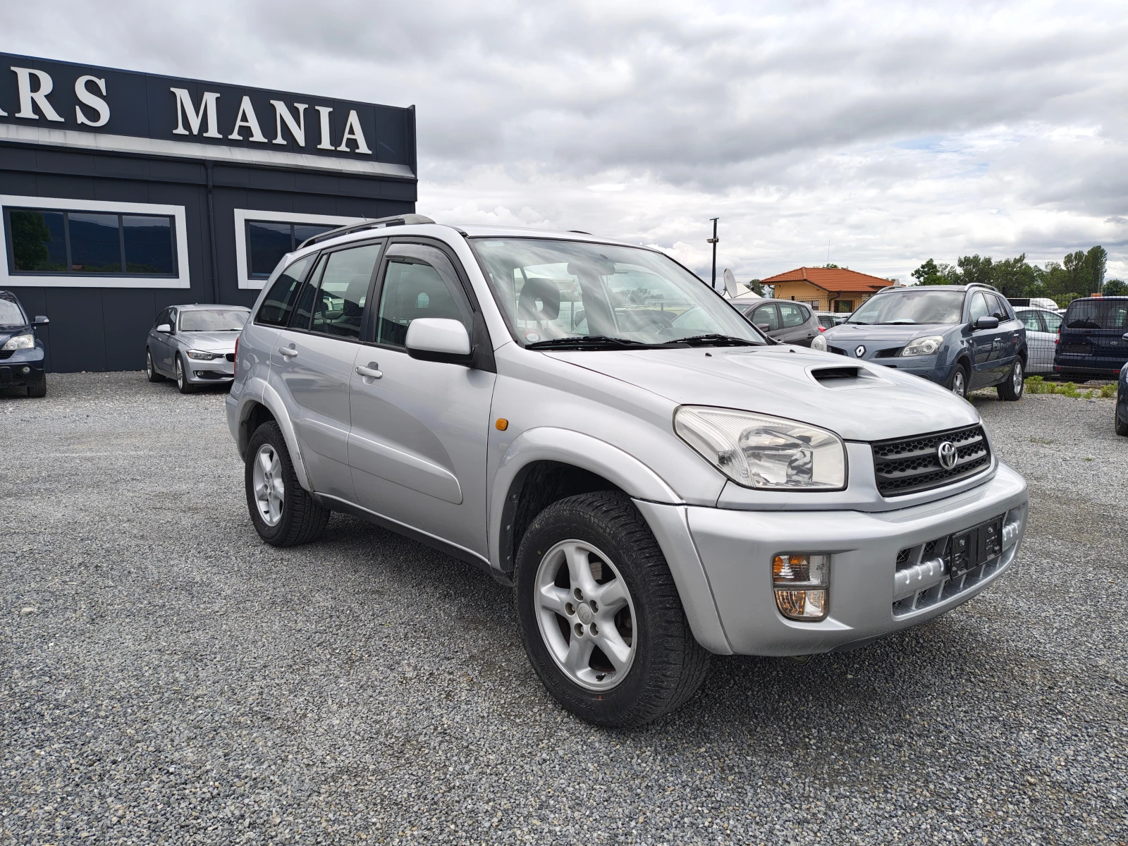 Toyota Rav4 2.0 D4D, снимка 2 - Автомобили и джипове - 54880248