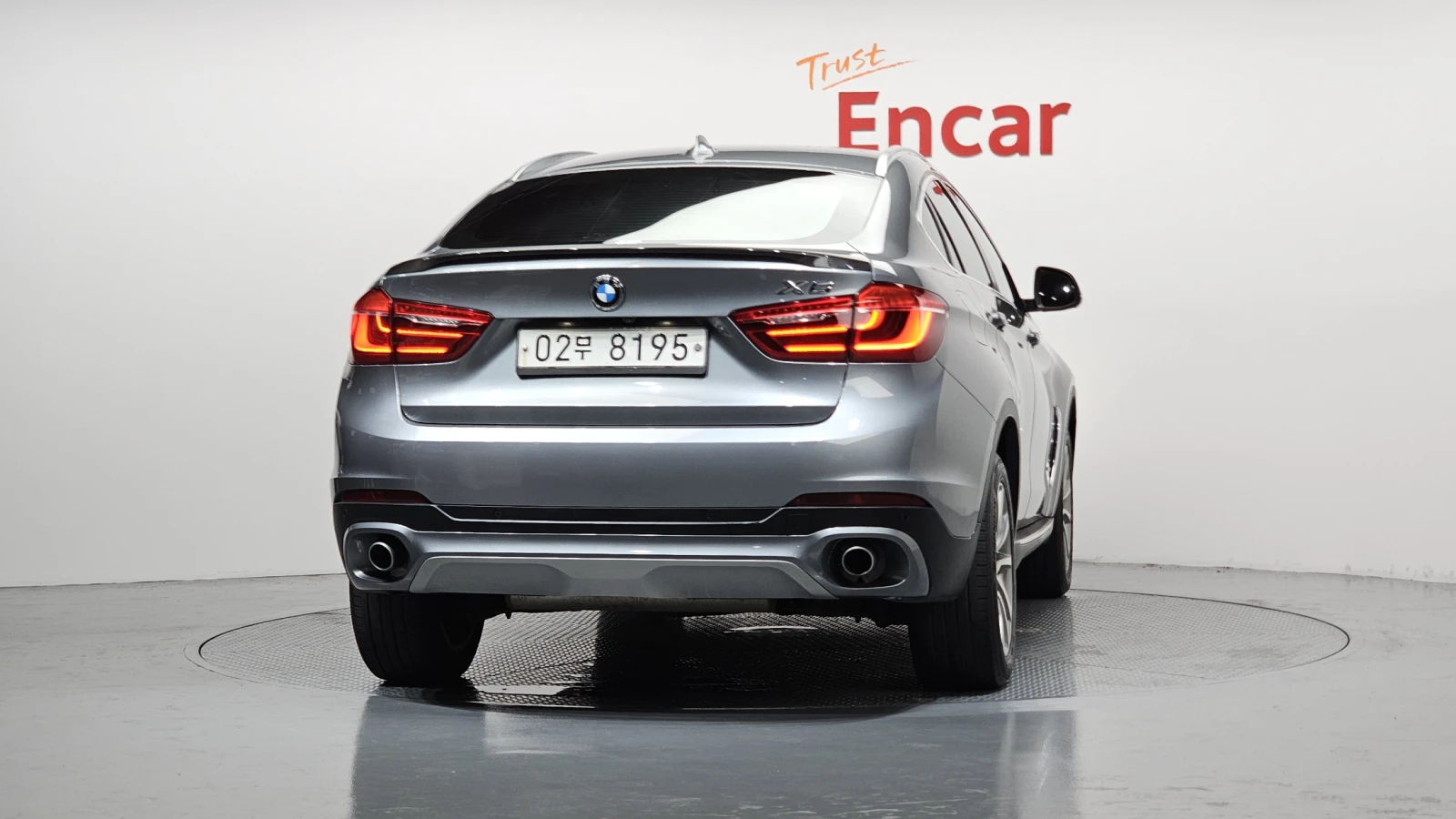 BMW X6 xDrive30d* ЕЛ. БАГАЖНИК* HUD* 360* КРАЙНА ЦЕНА, снимка 4 - Автомобили и джипове - 55348952