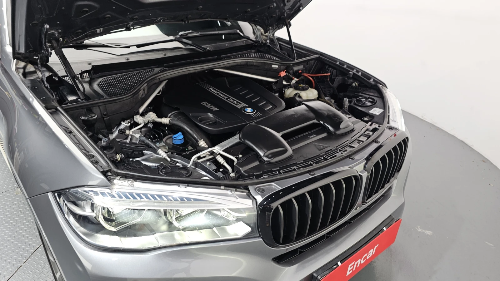 BMW X6 xDrive30d* ЕЛ. БАГАЖНИК* HUD* 360* КРАЙНА ЦЕНА, снимка 6 - Автомобили и джипове - 55348952