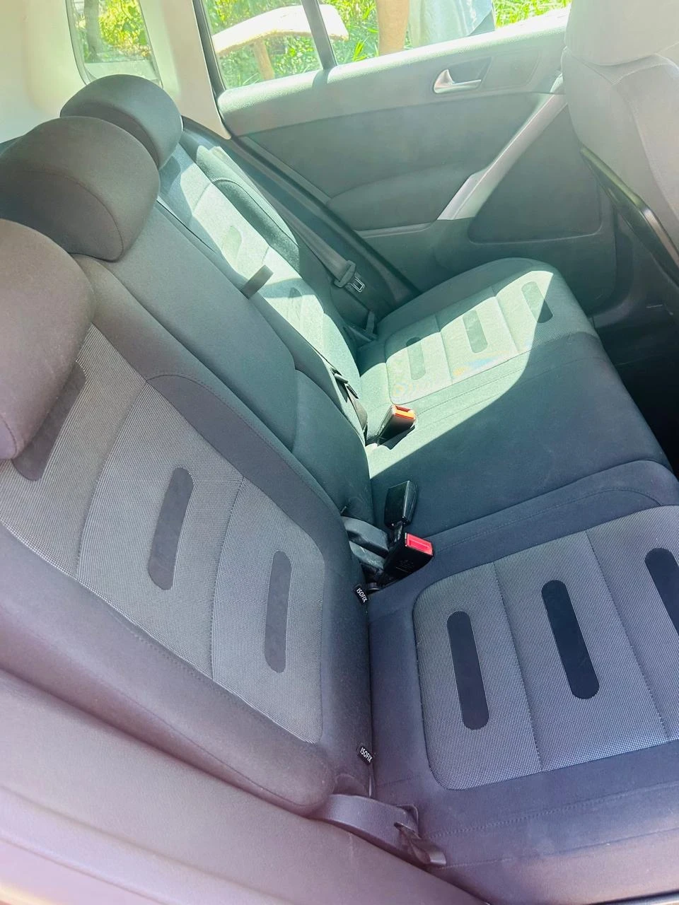 VW Tiguan, снимка 14 - Автомобили и джипове - 55374045