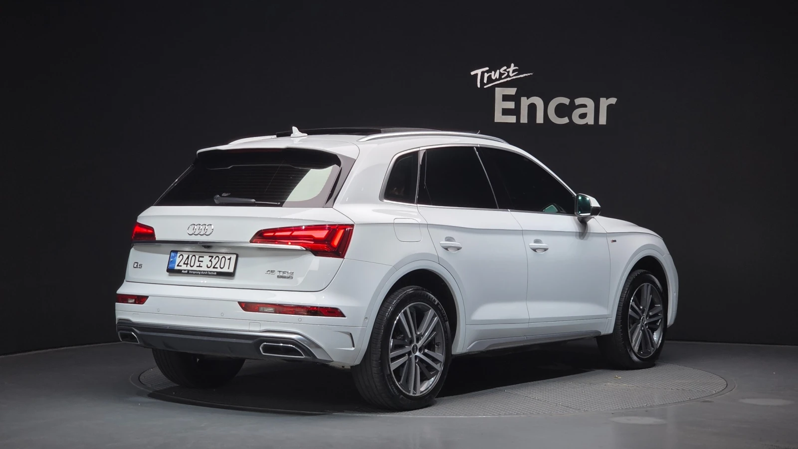 Audi Q5 | АВТОКРЕДИТ БЕЗ ПЪРВОНАЧАЛНА ВНОСКА | , снимка 2 - Автомобили и джипове - 55392897