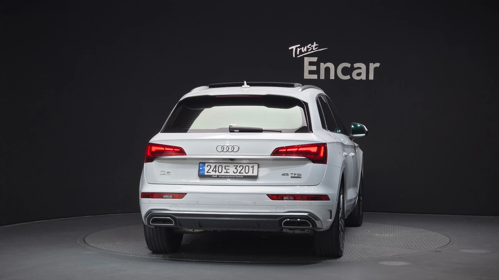 Audi Q5 | АВТОКРЕДИТ БЕЗ ПЪРВОНАЧАЛНА ВНОСКА | , снимка 4 - Автомобили и джипове - 55392897