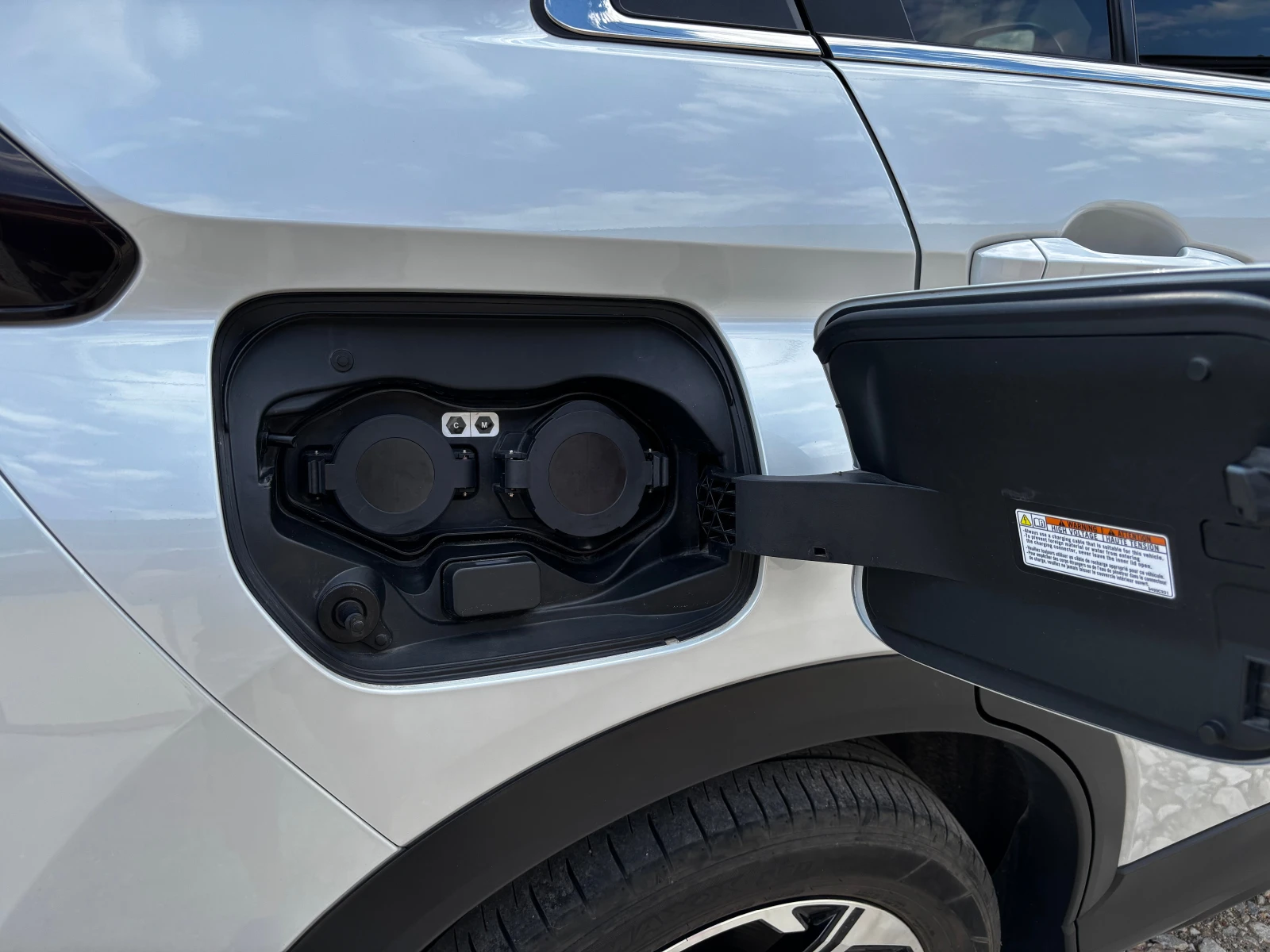 Mitsubishi Eclipse Cross PHEV Instyle (4x4), снимка 14 - Автомобили и джипове - 55409636