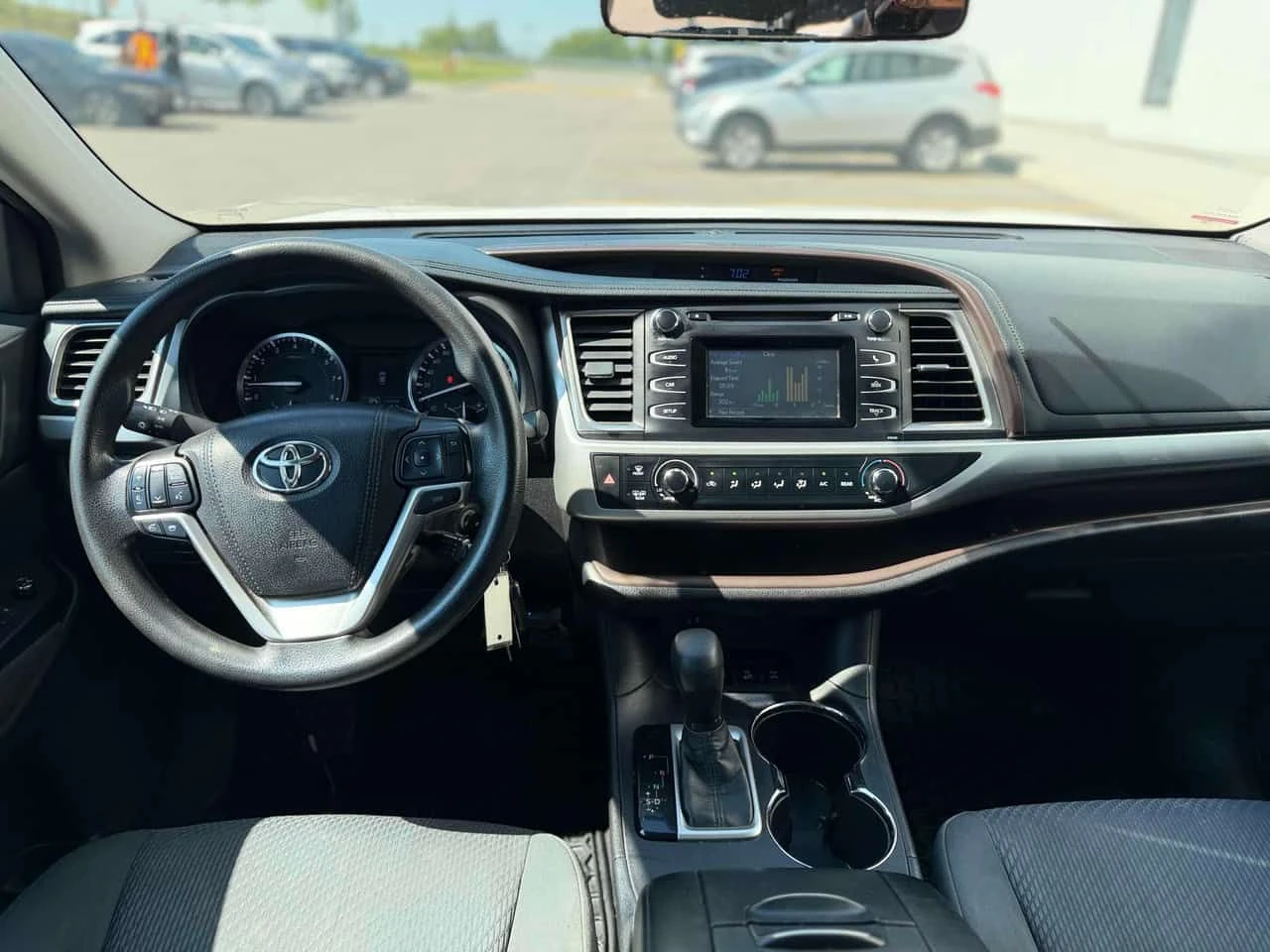 Toyota Highlander * LE * АВТОКРЕДИТ БЕЗ ПЪРВОНАЧАЛНА ВНОСКА* , снимка 9 - Автомобили и джипове - 55588667