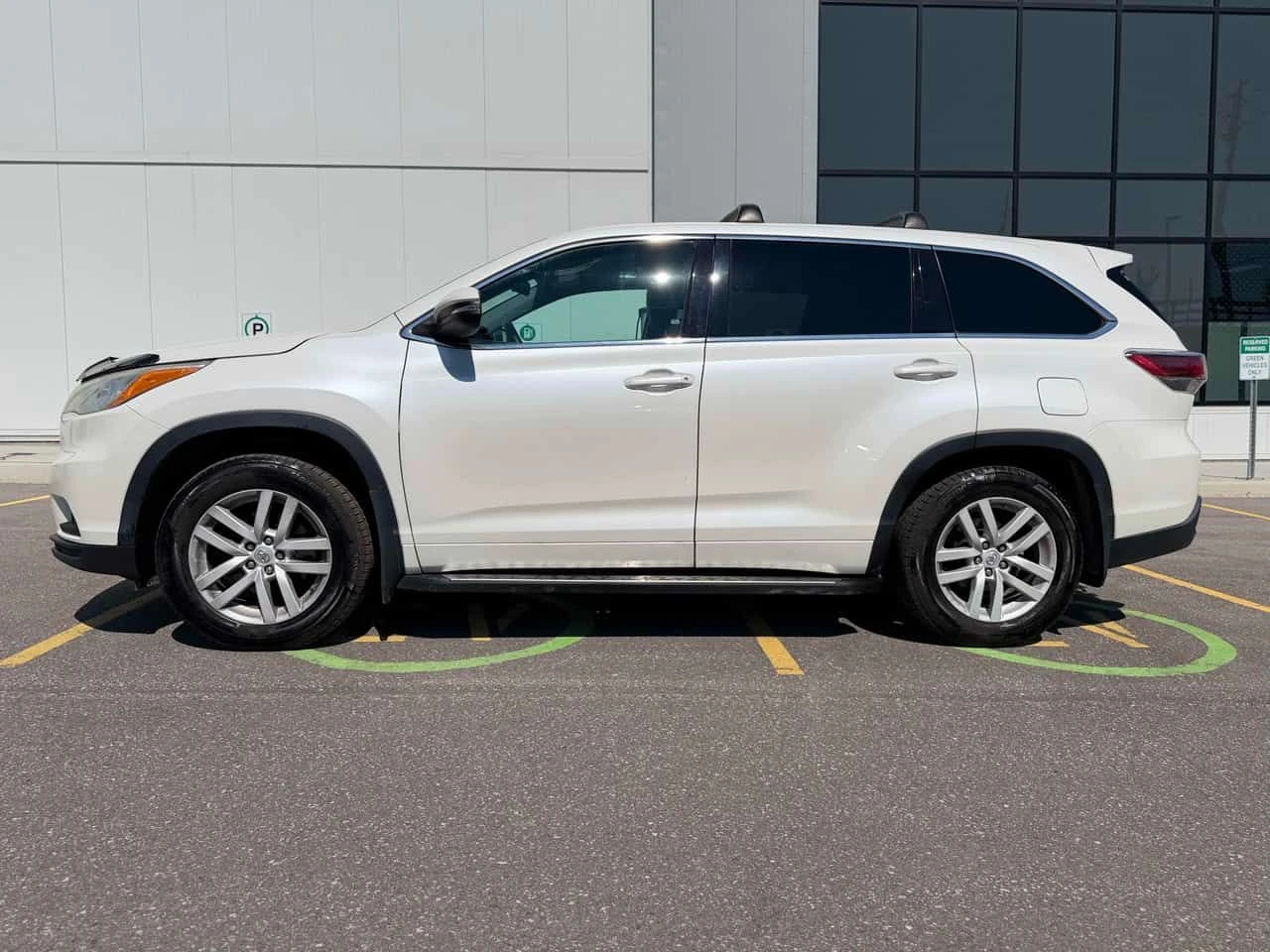 Toyota Highlander * LE * АВТОКРЕДИТ БЕЗ ПЪРВОНАЧАЛНА ВНОСКА* , снимка 2 - Автомобили и джипове - 55588667
