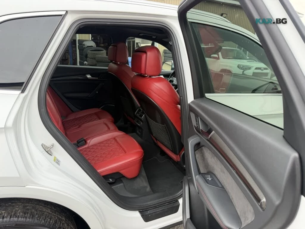 Audi SQ5 QUATTRO* PRESTIGE* ДВА КЛЮЧА* , снимка 11 - Автомобили и джипове - 55819685