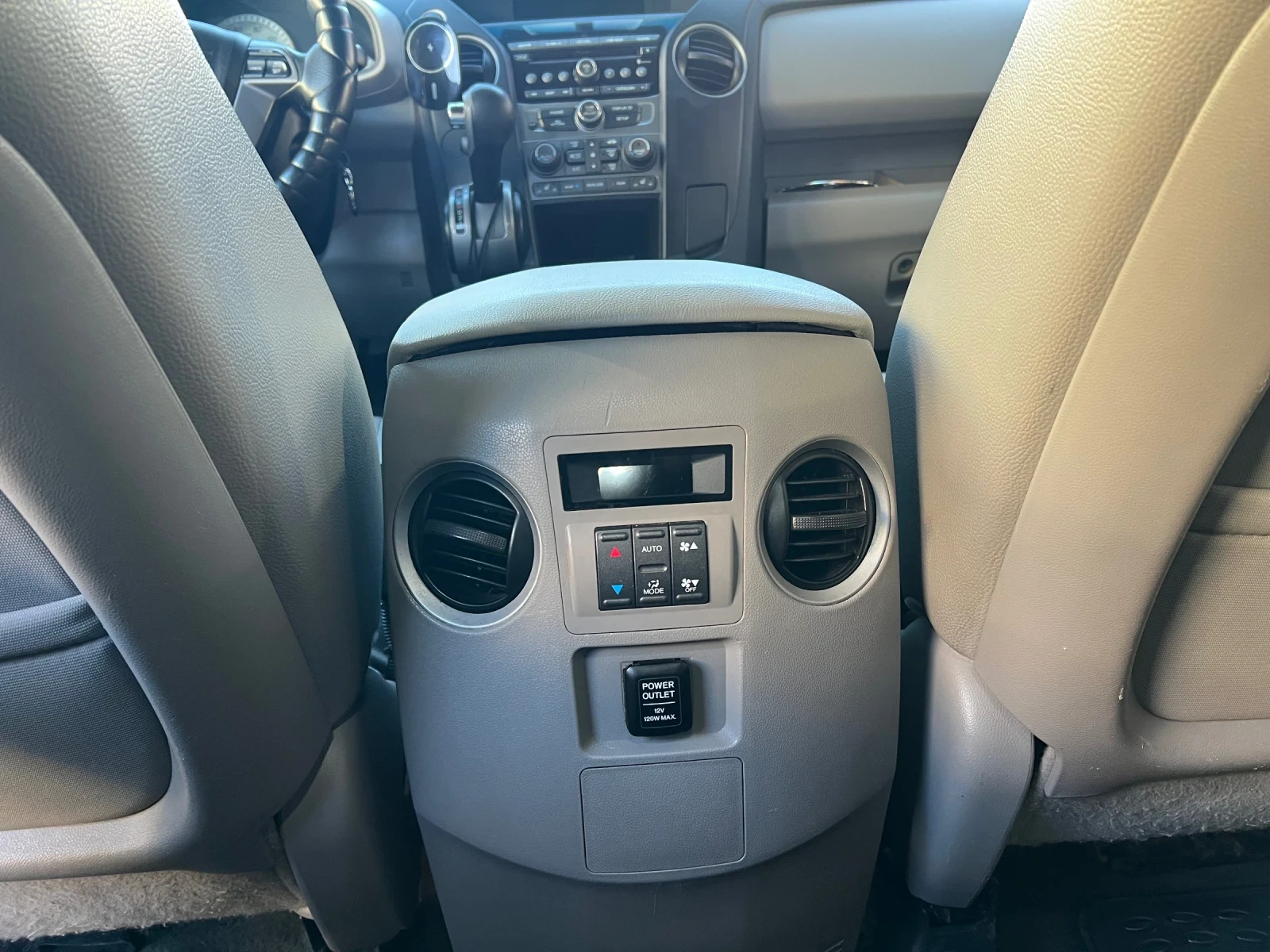 Honda Pilot EX-L Touring, снимка 13 - Автомобили и джипове - 56350159