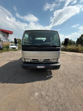 Nissan Capstar Самосвал, снимка 1