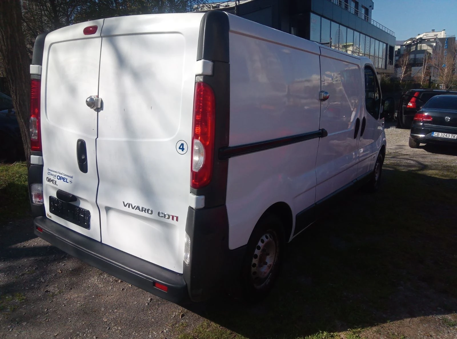 Opel Vivaro 2.0 CDTi - изображение 4