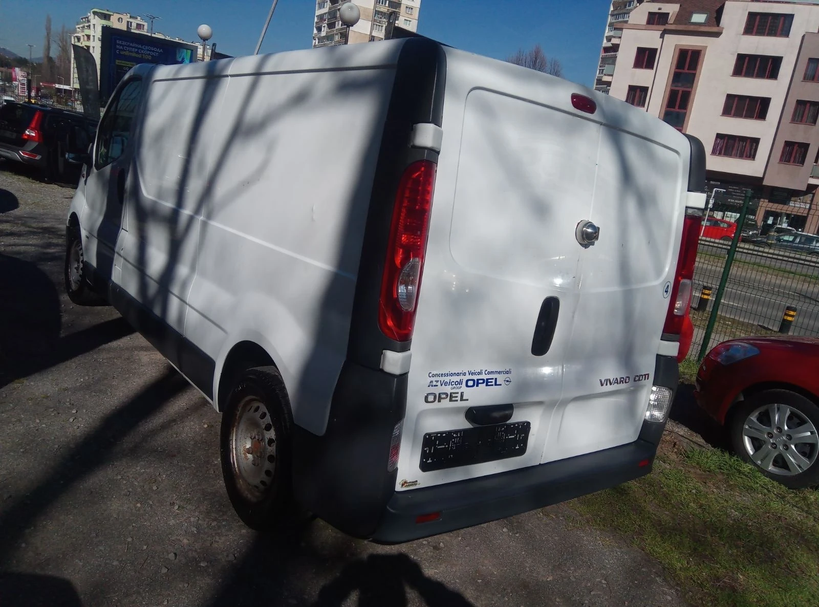 Opel Vivaro 2.0 CDTi - изображение 5