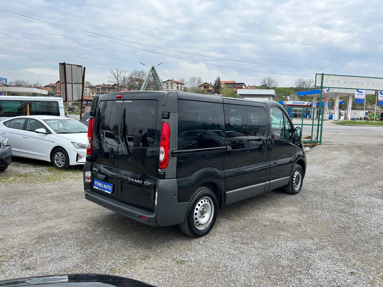 Opel Vivaro 2.0CDTI EURO5A 9M - изображение 7