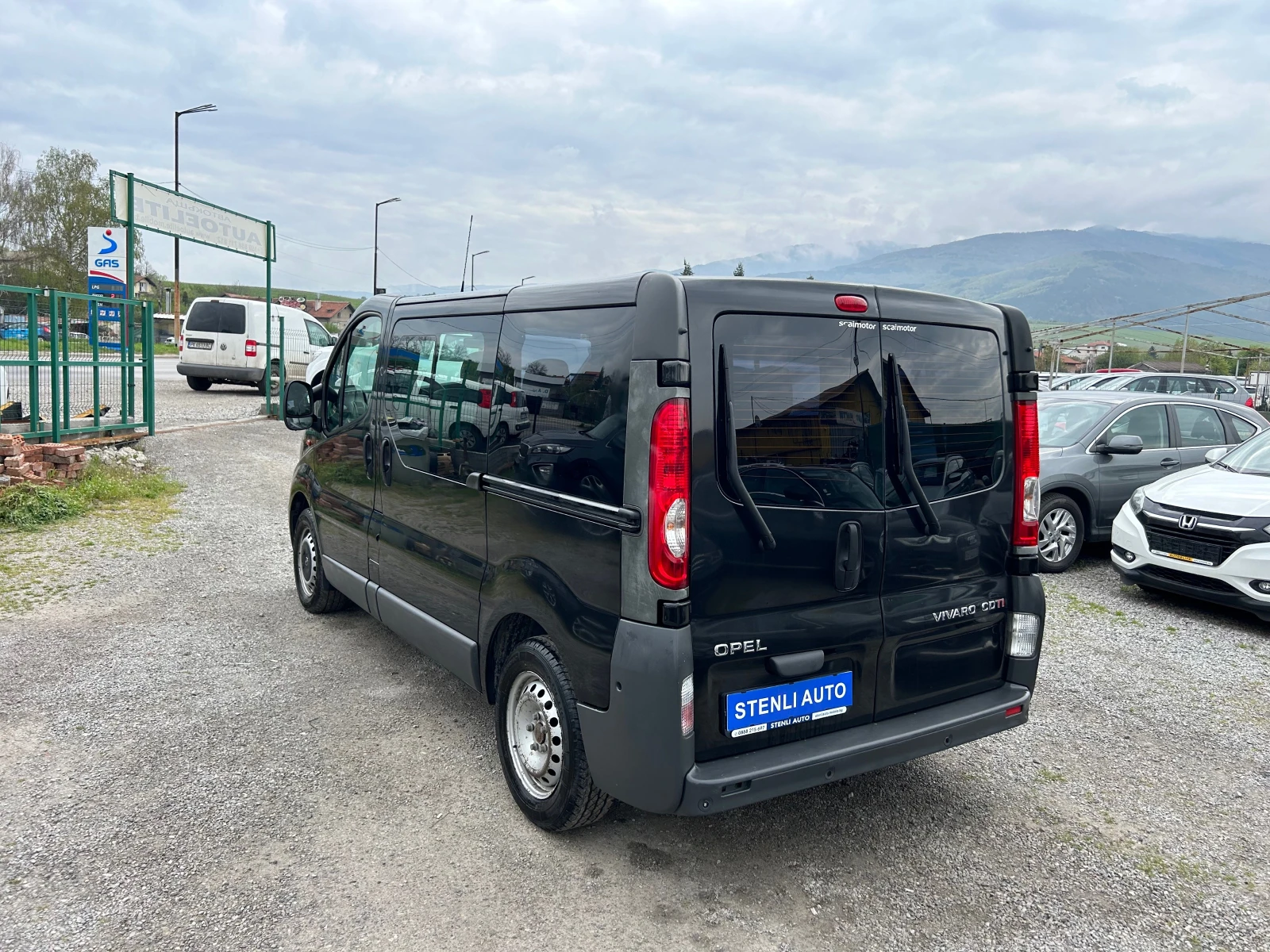 Opel Vivaro 2.0CDTI EURO5A 9M - изображение 5