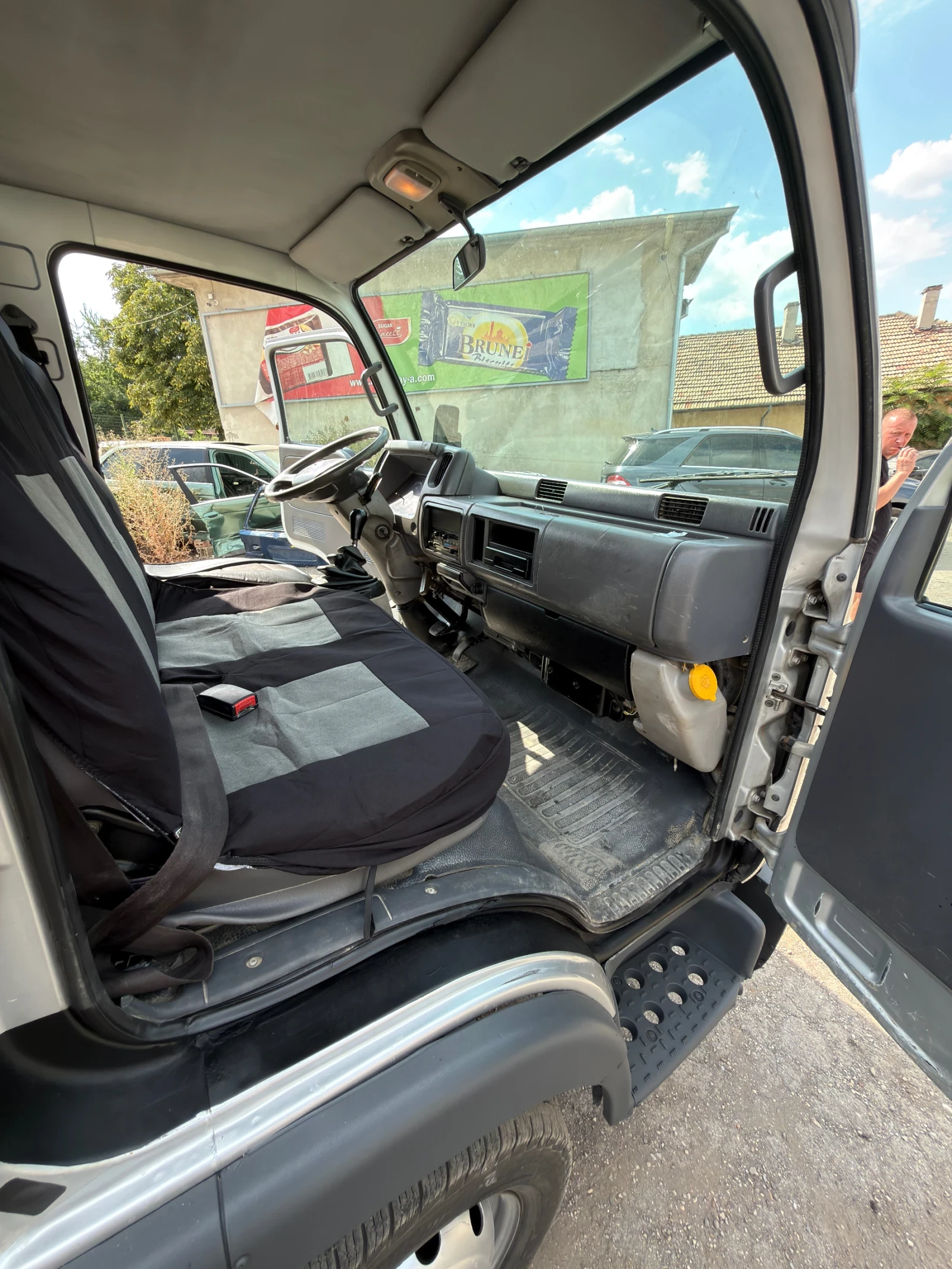 Nissan Capstar Самосвал, снимка 13 - Бусове и автобуси - 55583966