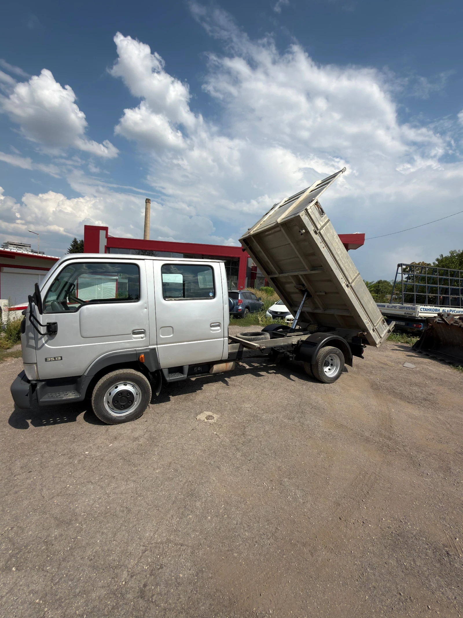 Nissan Capstar Самосвал, снимка 7 - Бусове и автобуси - 55583966