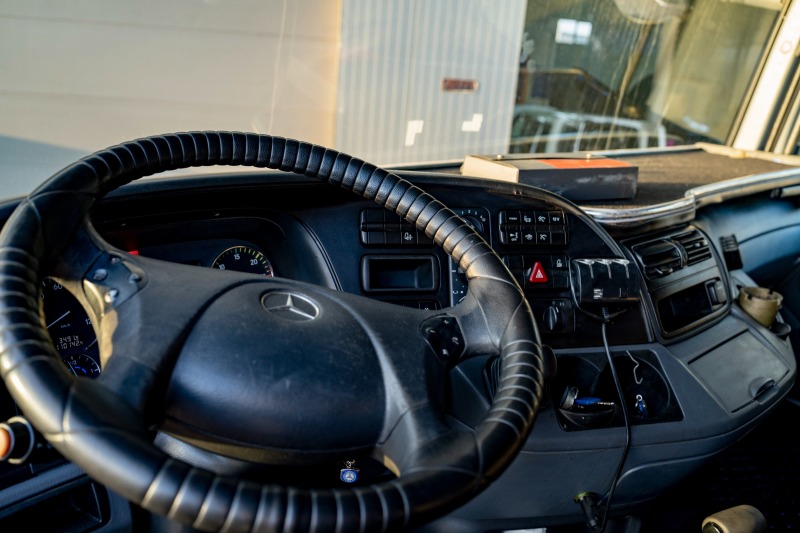 Mercedes-Benz 1844 Actros MP3, снимка 9 - Камиони - 46466875