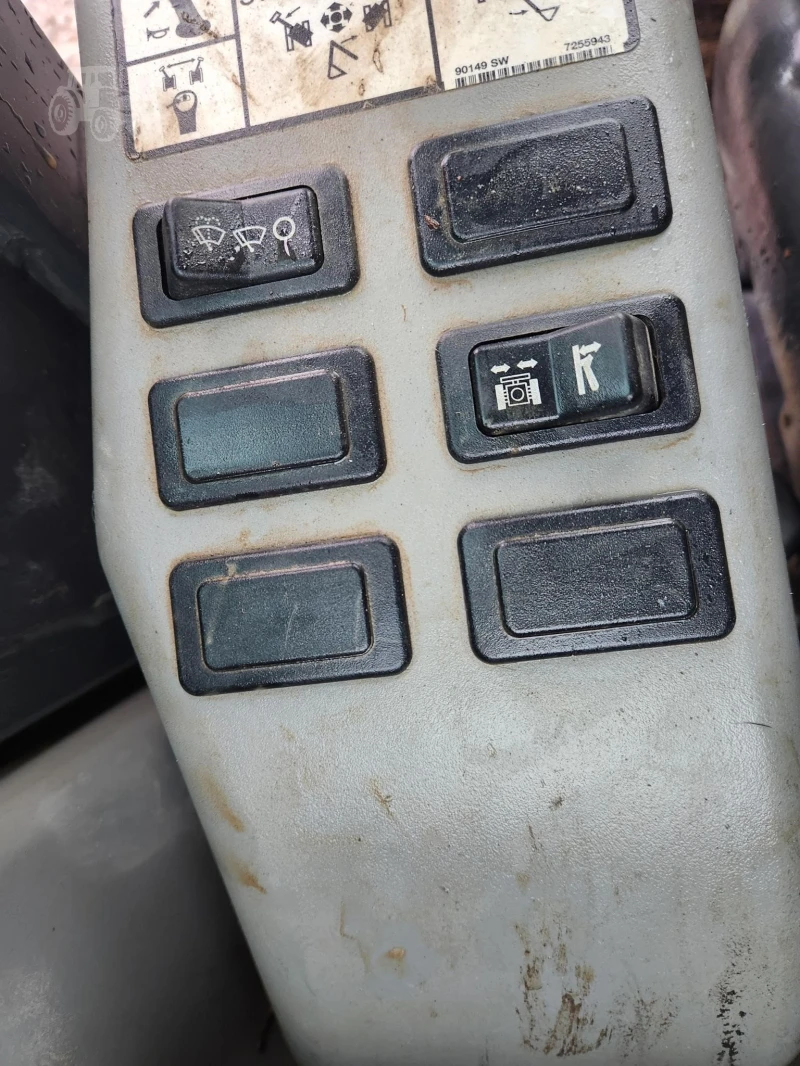 Багер Bobcat E20, снимка 8 - Индустриална техника - 53205579