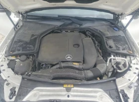 Mercedes-Benz C 300, снимка 7