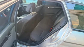 Mercedes-Benz C 220, снимка 15