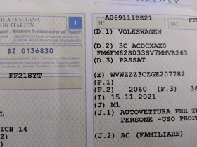 VW Passat 1.6 TDI / НАВИ / ДИСТРОНИК , снимка 17 - Автомобили и джипове - 42697087