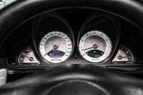Mercedes-Benz SL * SL63 AMG * CARFAX * ЦЕНА ДО БГ | Auto.bg — изображение 16