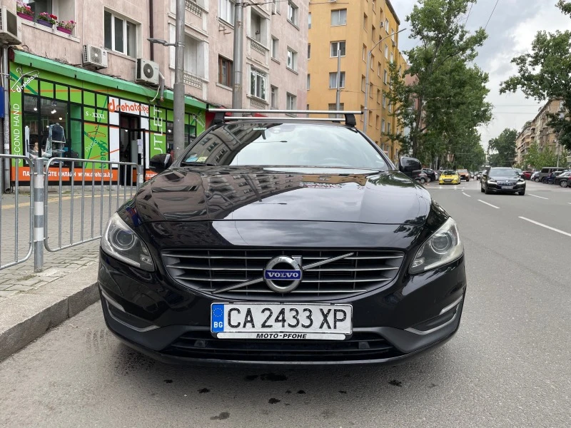 Volvo V60, снимка 2 - Автомобили и джипове - 47811516