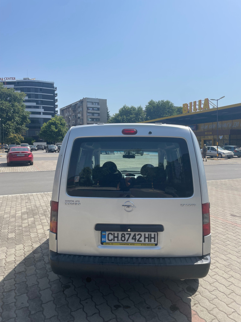 Opel Combo 1.7 CDTI, снимка 6 - Автомобили и джипове - 46637100