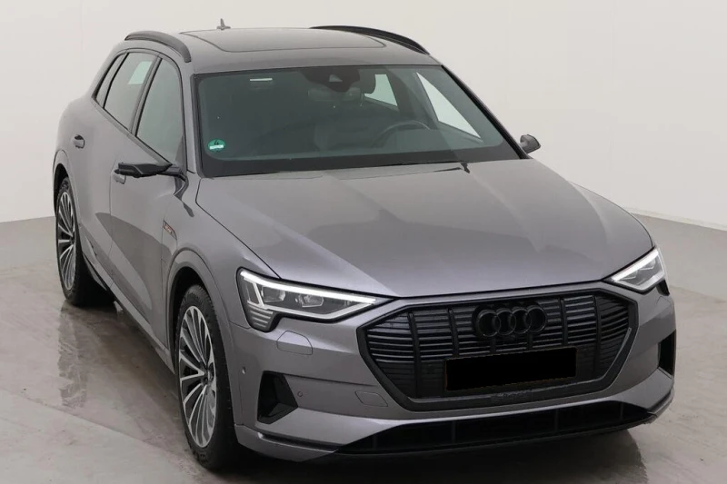 Audi E-Tron 55 Advanced - Quattro, снимка 2 - Автомобили и джипове - 46748088