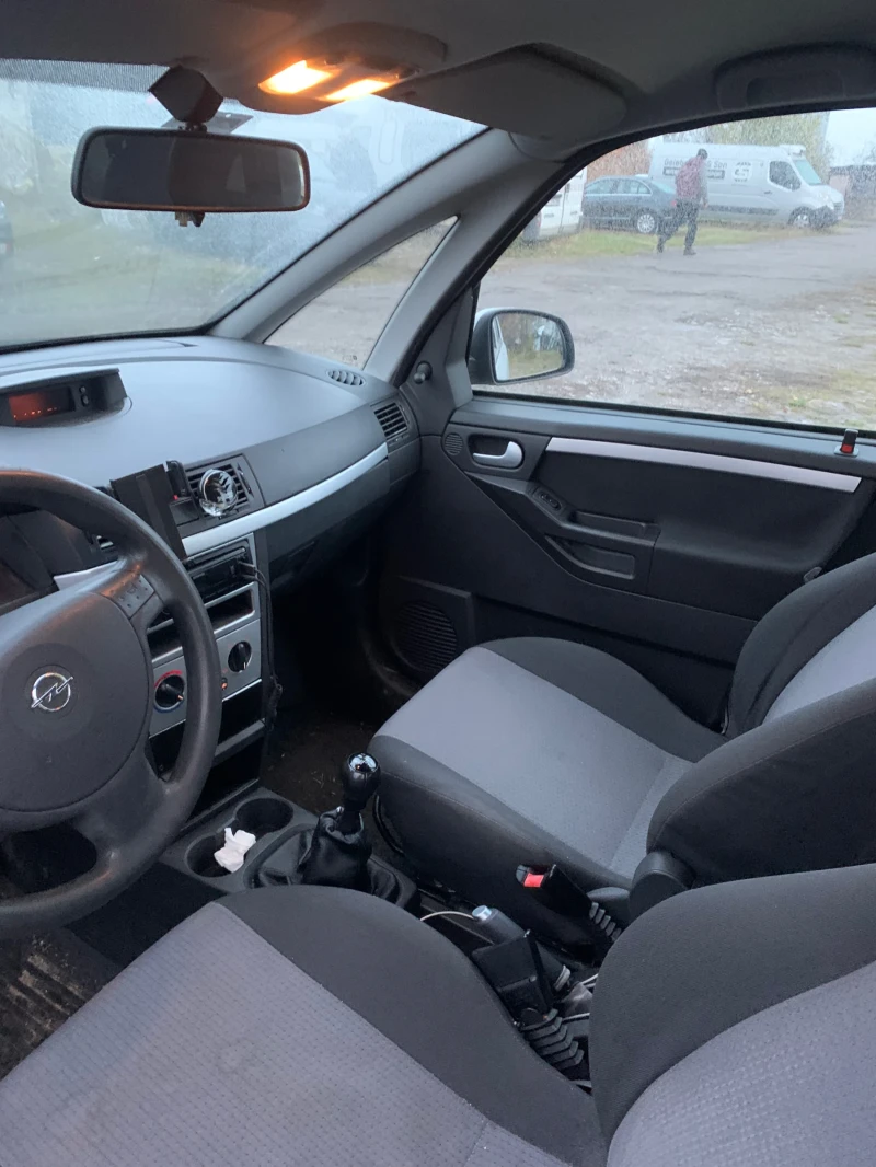 Opel Meriva, снимка 6 - Автомобили и джипове - 48722152