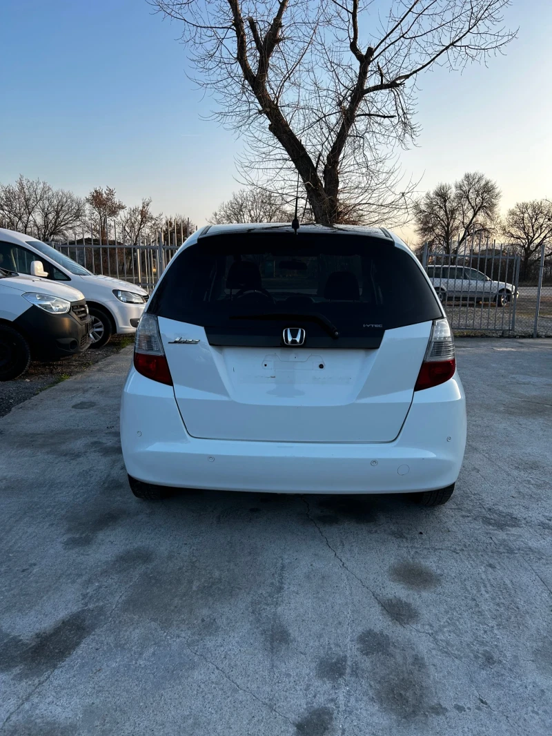 Honda Jazz 1.2i ГАЗ, снимка 5 - Автомобили и джипове - 48921046