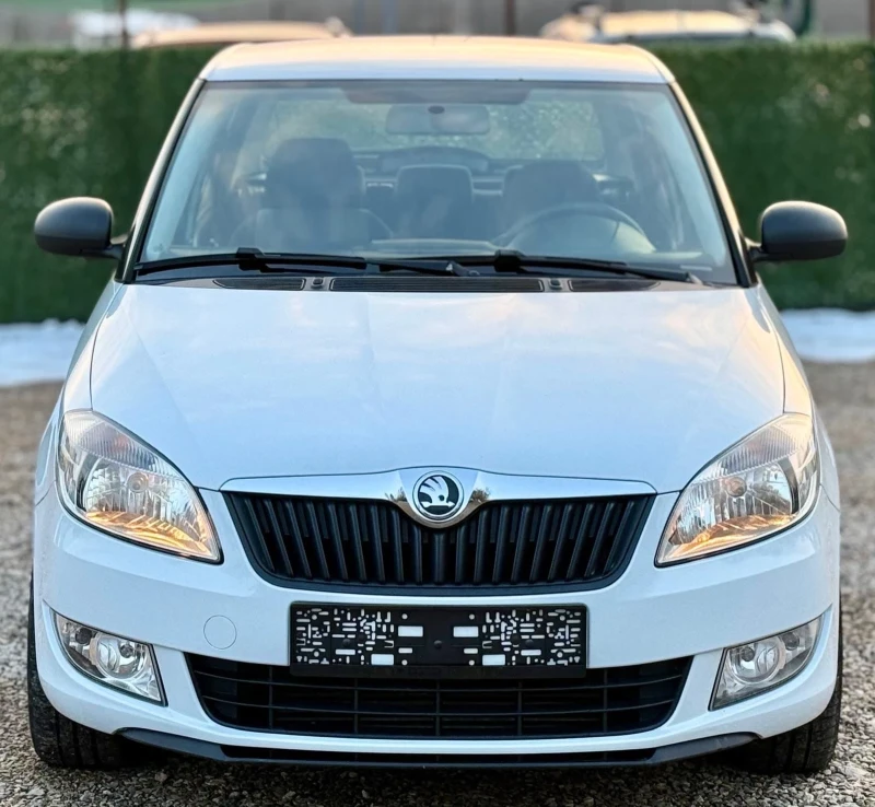 Skoda Fabia 1.6TDi EURO 5, снимка 2 - Автомобили и джипове - 49263423