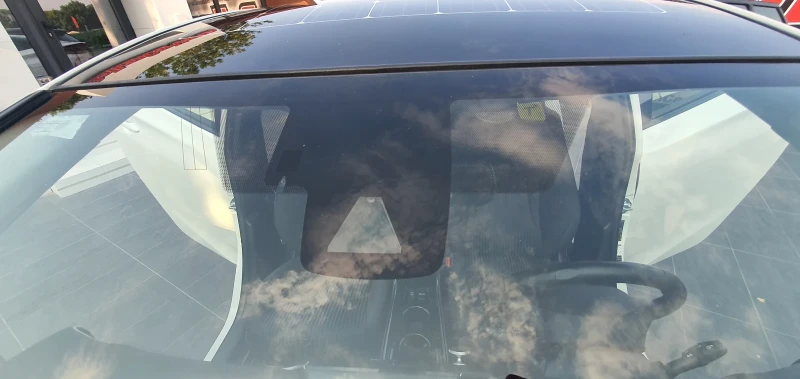 Toyota Prius PLUG IN HYBRID, снимка 15 - Автомобили и джипове - 51045617